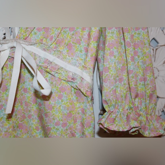 Floral Mini Dress Size XS/S - Picture 3 of 4